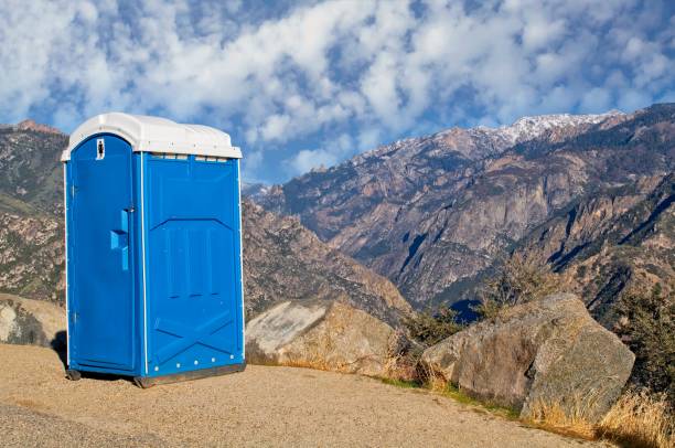 Best Restroom trailer rental cost  in Humboldt, KS
